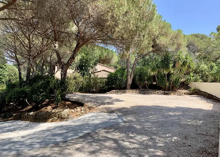 Nyaraló 525 Avec Piscine